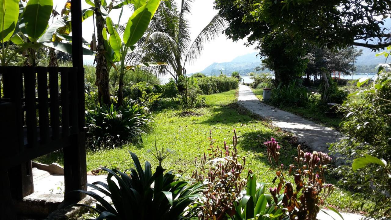 Liberta Homestay Tuk Tuk Ngoại thất bức ảnh