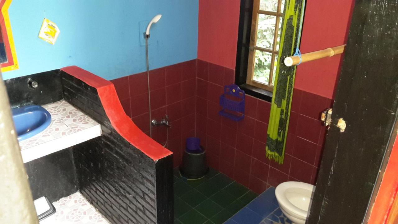 Liberta Homestay Tuk Tuk Ngoại thất bức ảnh