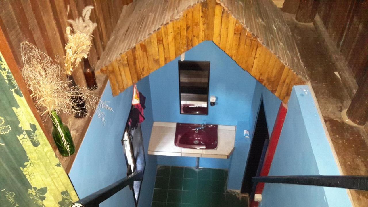 Liberta Homestay Tuk Tuk Ngoại thất bức ảnh
