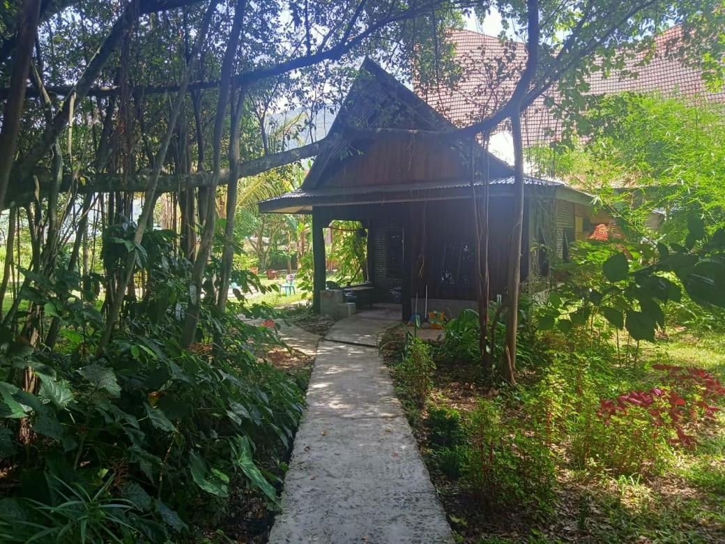 Liberta Homestay Tuk Tuk Ngoại thất bức ảnh